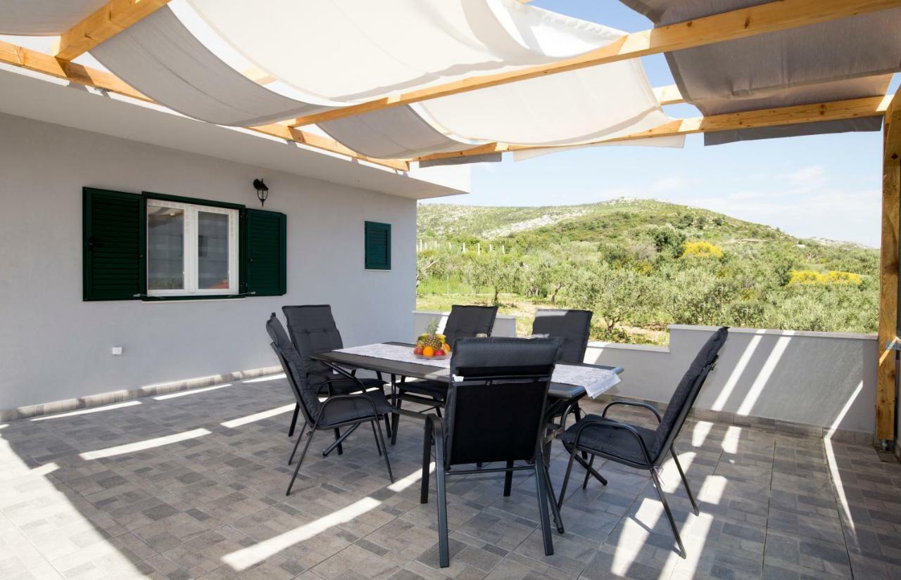 Holiday House M&A&K With Swimming Pool Kastel Stafilic Екстер'єр фото