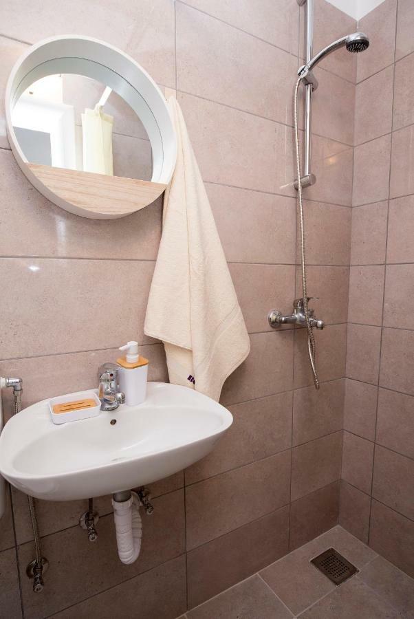 Holiday House M&A&K With Swimming Pool Kastel Stafilic Екстер'єр фото
